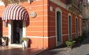 locale-commerciale-a-carloforte