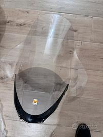 PARABREZZA ISOTTA TIPO ALTO PER BURGMAN 250-400