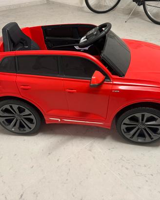 Macchina elettrica bambini Audi Q8