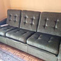 DIVANO LETTO E DUE POLTRONE IN VELLUTO