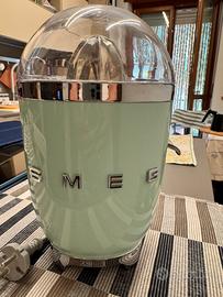 Spremiagrumi SMEG