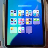 IPad A16 Wi-Fi con custodia e penna usb