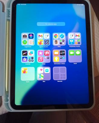 IPad A16 Wi-Fi con custodia e penna usb