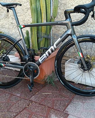 bmc slr 01 One 