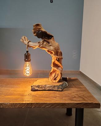 lampada da tavolo