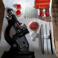 Microscopio per ragazzi