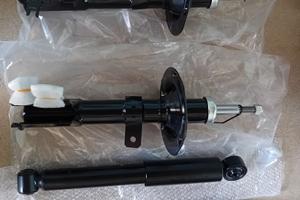 ammortizzatori fiat panda 169 kit da 4 pezzi nuovi