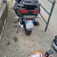 Piaggio mp3 500