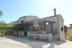 PORZIONE DI BIFAMILIARE A FERRAZZANO