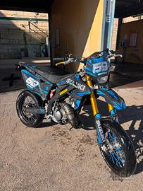 SUZUKI VALENTI SM 50