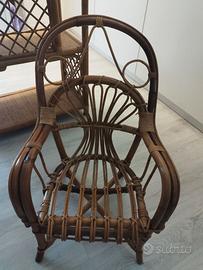 Seggiolina in rattan
