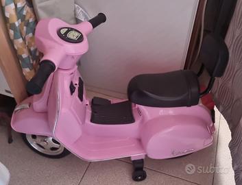 vespa e tavolo interattivo chicco