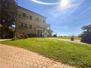 2 LOCALI A VENTIMIGLIA