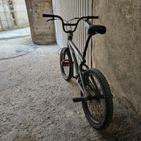 BMX  taglia M MBMX