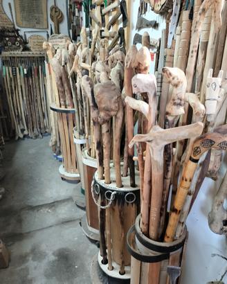 Articoli artigianali in legno 