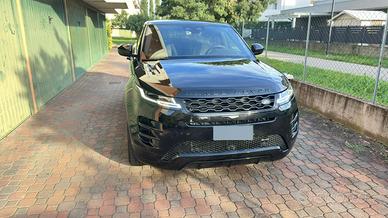 Meravigliosa Range Rover Evoque Total Black