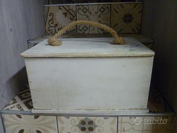 Antica pattumiera anni 1930 circa