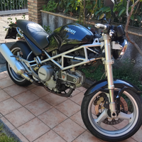 Ducati monster 600 dark edition