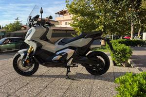 HONDA X-ADV 750 TUTTO INCLUSO ANCHE PASSAGGIO!