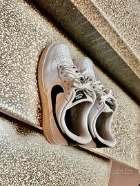 Nike Air Force 1 Low - Bianche e Nere