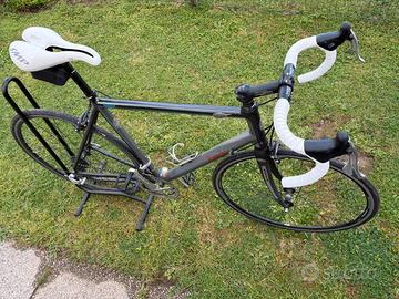 Bicicletta corsa Bianchi via Nirone taglia 57