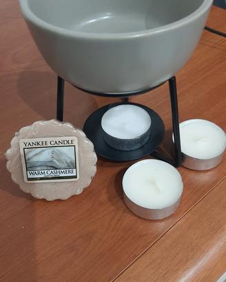 
candela yankee candle con  portacandela profumato