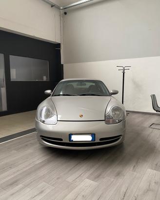 Porsche 911 Carrera cat Coupé