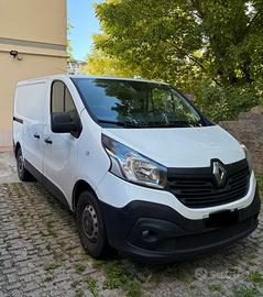 RENAULT TRAFIC 2019