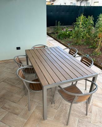 Tavolo da giardino con 6 sedie