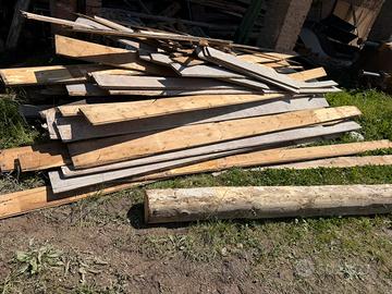 Travi e tavole in legno  antico