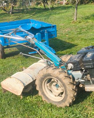 Motocoltivatore Subaru con carretto e accessori