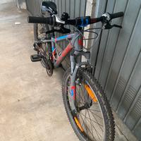CUBE Mtb 24 pollici tenuta BENISSIMO