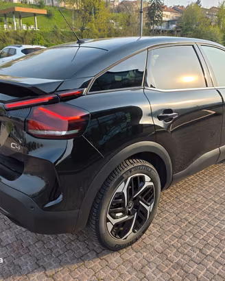 citroen c4 cv 130 Shine garanzia 10 anni valutiamo