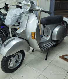 Vespa 150PX 2000