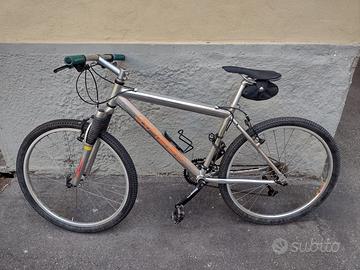 Bicicletta SpeedCross