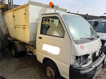 Piaggio porter maxxi 1.2 diesel rifiuti 2012