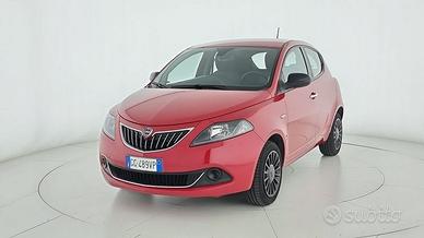 Lancia Ypsilon 1.0 FireFly 5 porte S&S Hybrid...