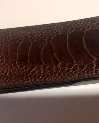 Cover in pelle naturale per iphone 5.