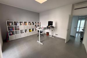 UFFICIO A MAGENTA