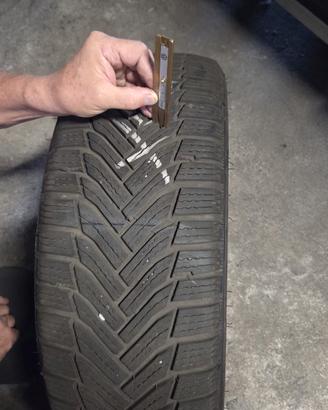 GOMME AUTO
