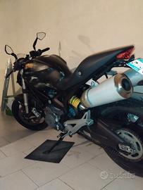 Ducati Monster 696