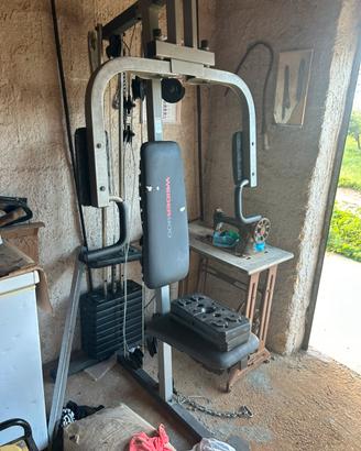 Attrezzo multifunzioni