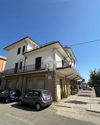 3 LOCALI A TREBISACCE
