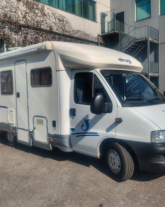  camper semintegrale elnagh 6g del 2005