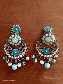 orecchini d'alta bigiotteria colore azzurro