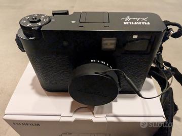 Fujifilm Xhalf