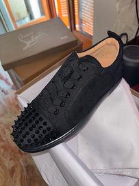 Louboutin taglia 41 in camoscio