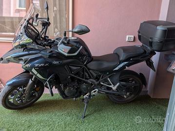 Benelli TRK 502 Stradale