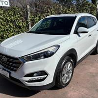 HYUNDAI Tucson 1.7 CRDi Sound Edition