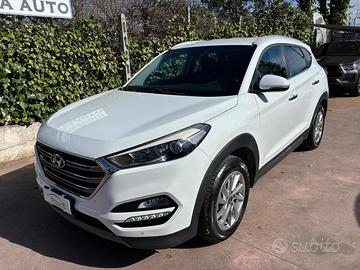HYUNDAI Tucson 1.7 CRDi Sound Edition